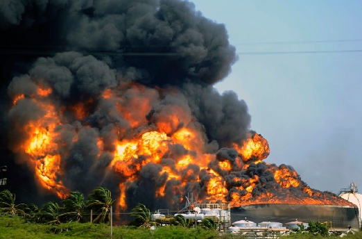 A 5  aÃ±os de la tragedia de Amuay PDVSA no ha publicado  informe definitivo  ni ha vuelto a declarar sobre el tema